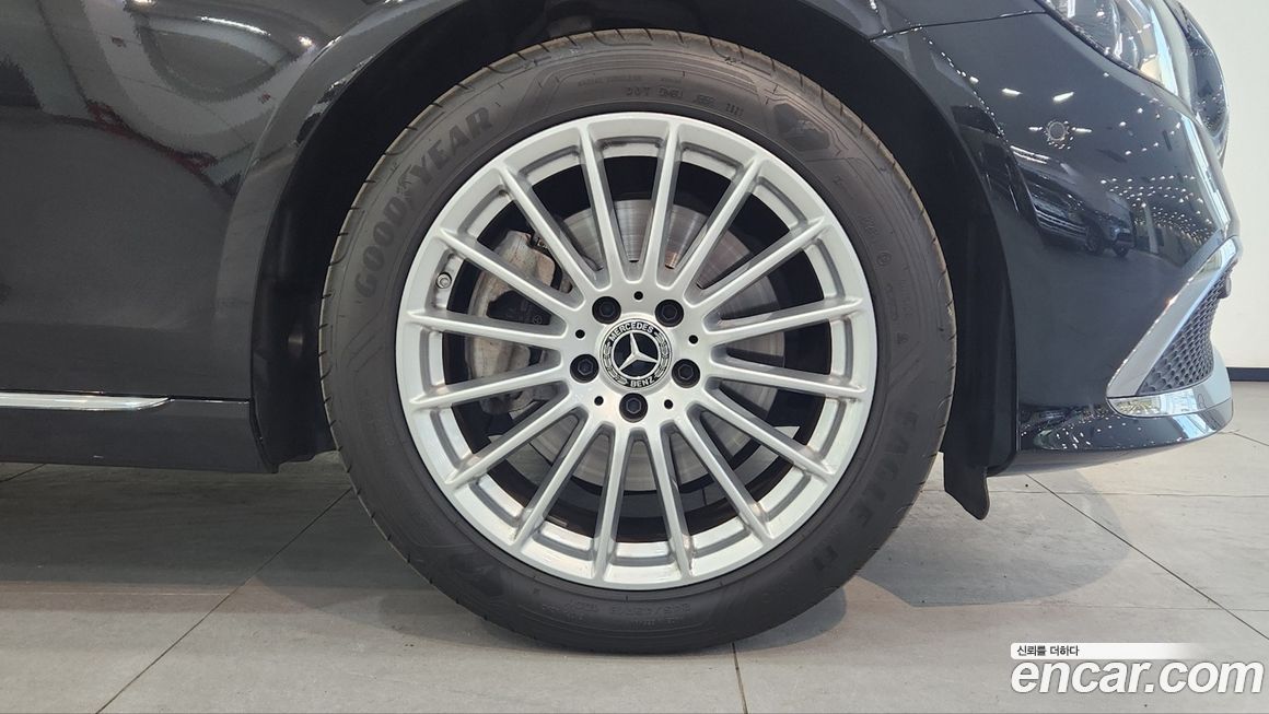 Mercedes-Benz E-Class E250 Exclusive, 2022