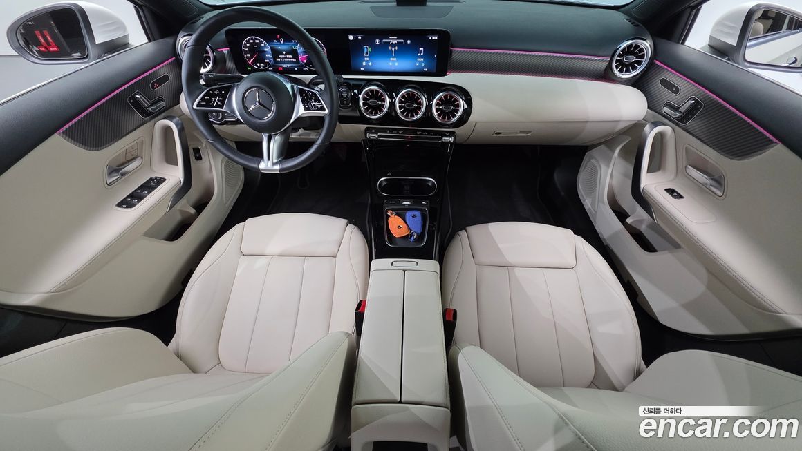 Mercedes-Benz A-Class A220 Sedan, 2025