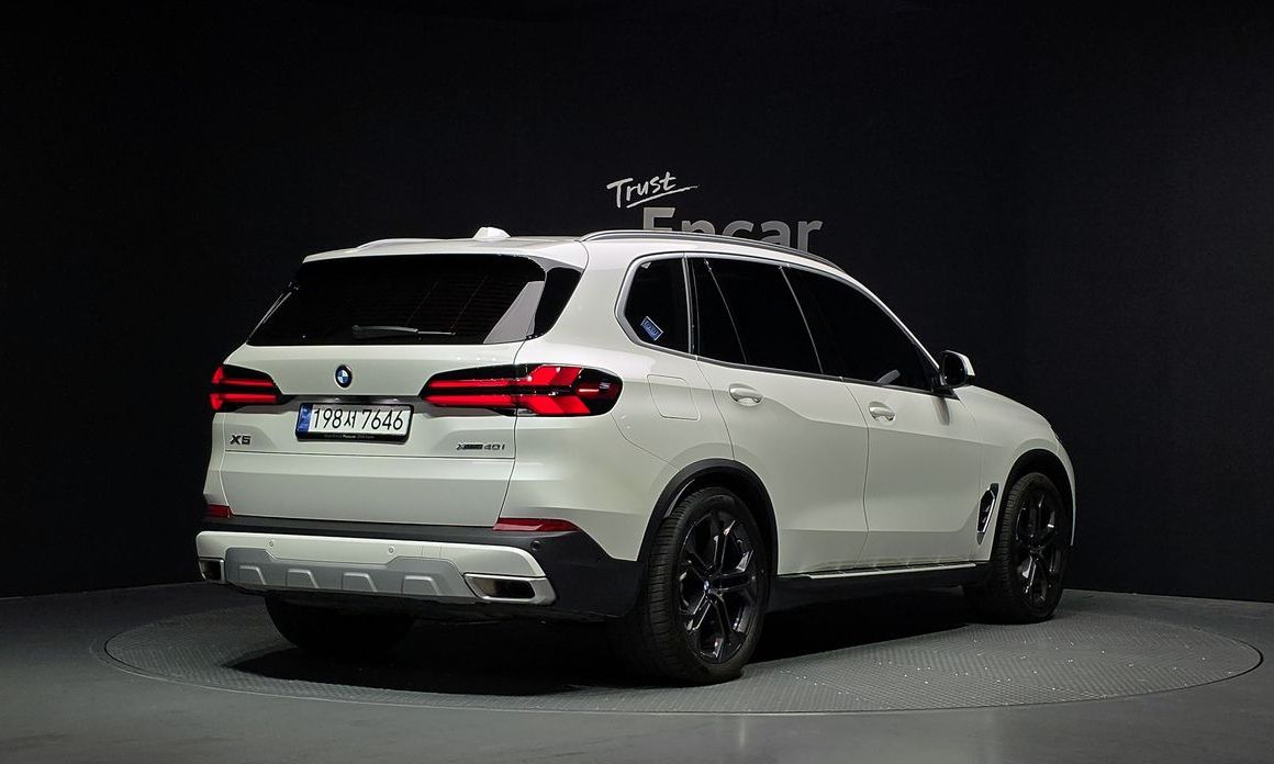 BMW X5 xDrive 40i xLine, 2024