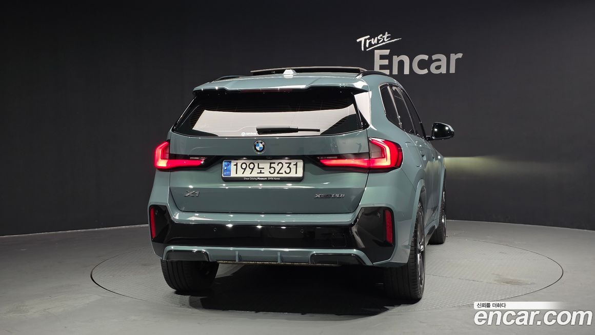 BMW X1 xDrive 20i M Sport, 2024