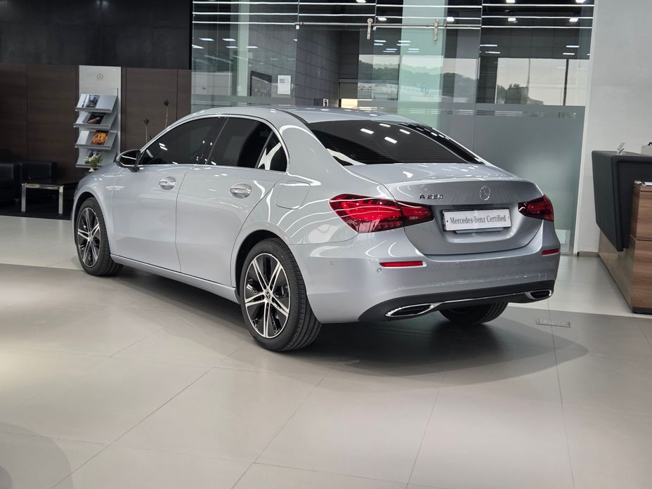 Mercedes-Benz A-Class A220 Sedan, 2025