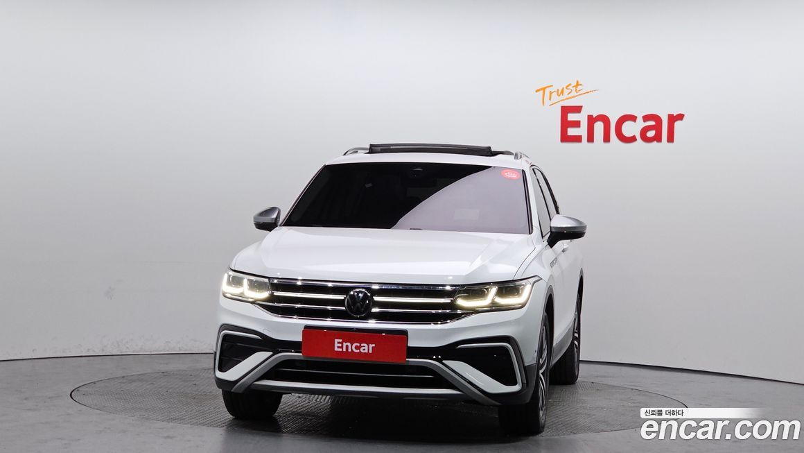 Volkswagen Tiguan 2.0 TSI Prestige, 2023