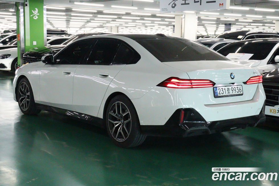 BMW 5-Series 520i M Sport, 2024