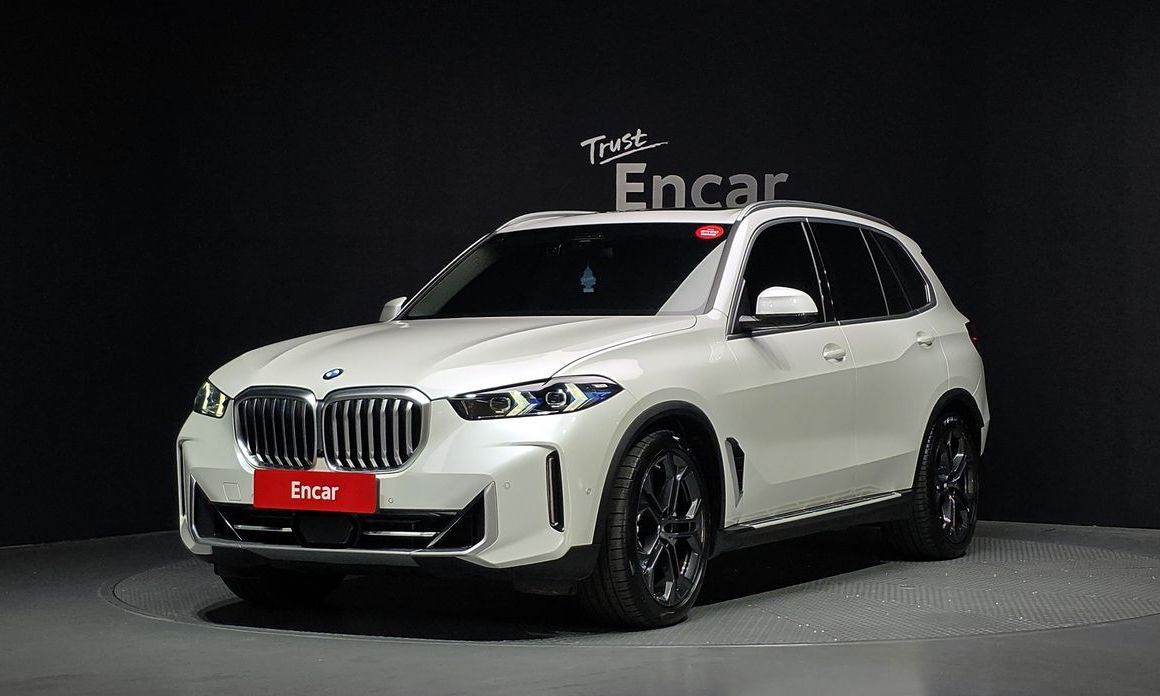 BMW X5 xDrive 40i xLine, 2024
