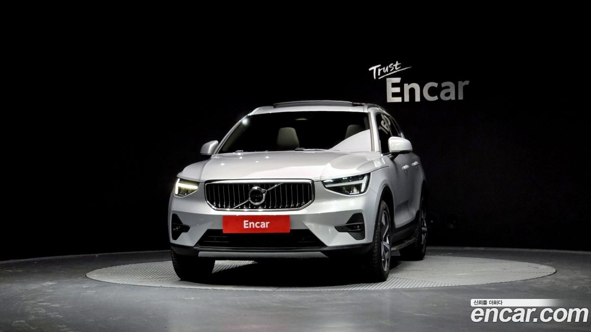 Volvo XC40 B4 Ultimate Bright, 2023