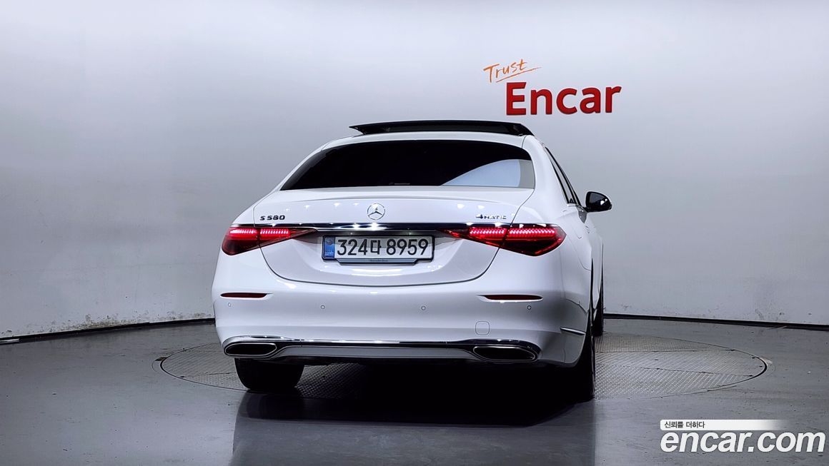 Mercedes-Benz S-Class S580L 4MATIC, 2024