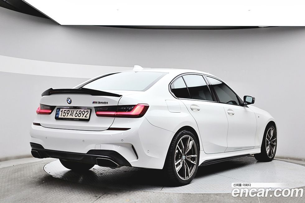 BMW 3-Series M340i Performance, 2022