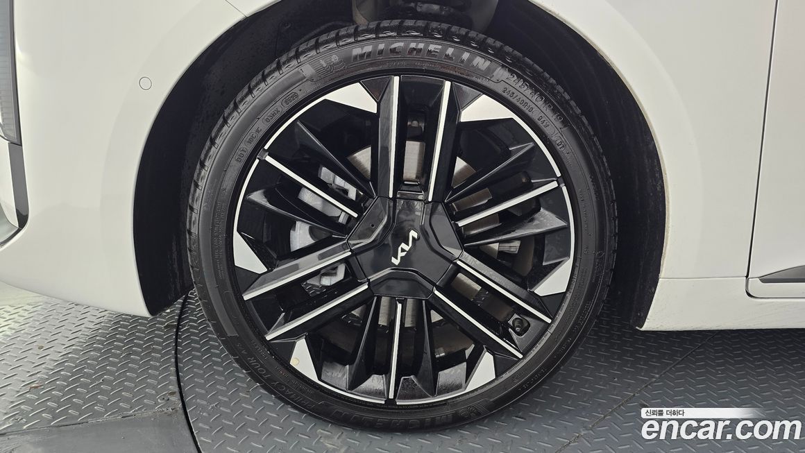 Kia K8 2.5 Gasoline 2WD, 2025