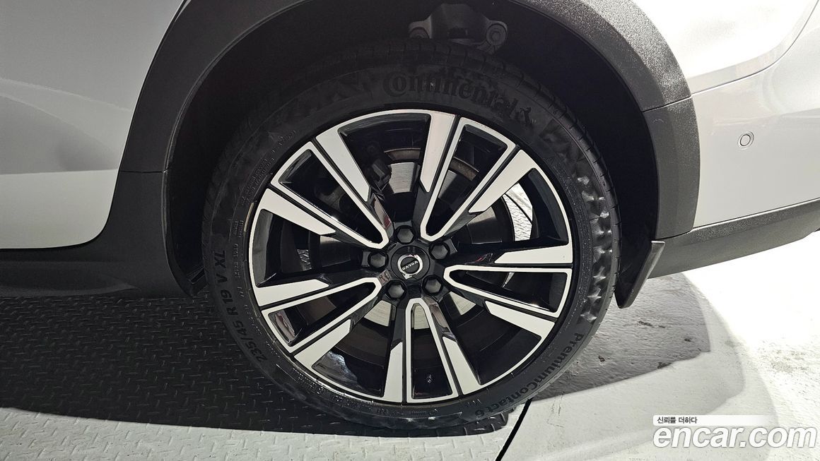 Volvo V60 B5 Pro AWD, 2022