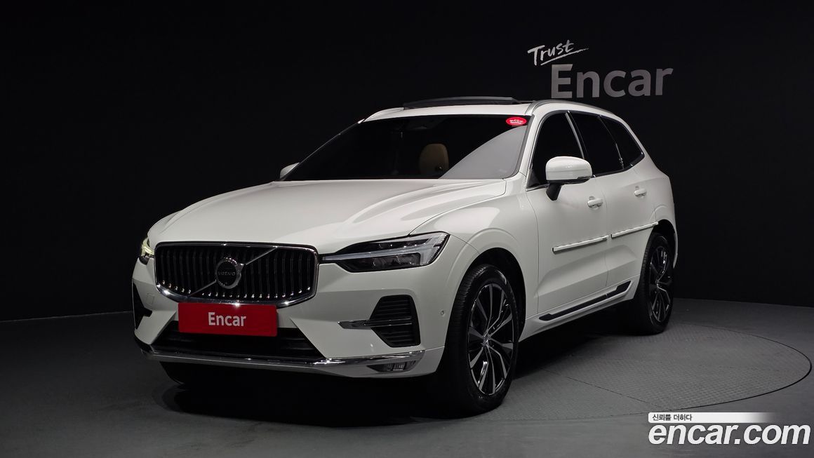 Volvo XC60 B6 Ultimate Bright, 2024