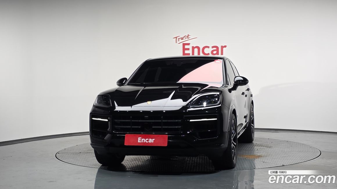 Porsche Cayenne 3.0 Coupe, 2024