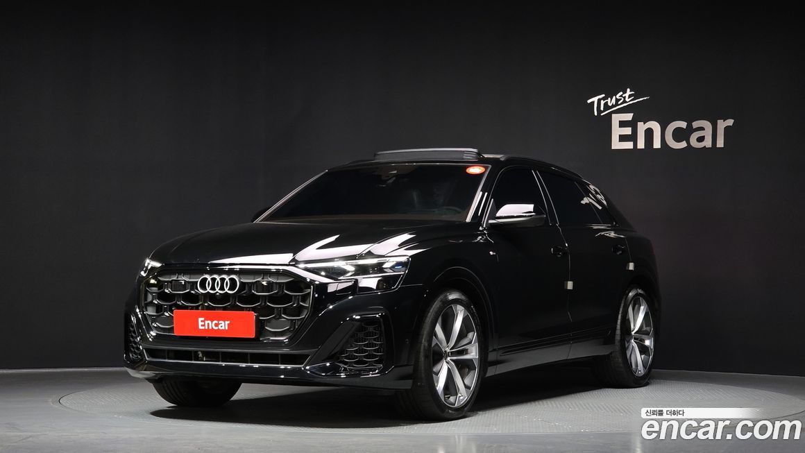Audi Q8 55 TFSI Quattro Premium, 2025