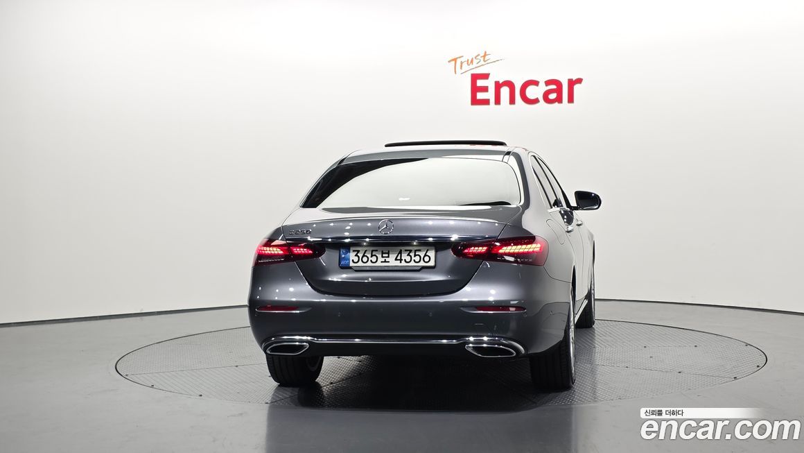 Mercedes-Benz E-Class E250 Exclusive, 2022