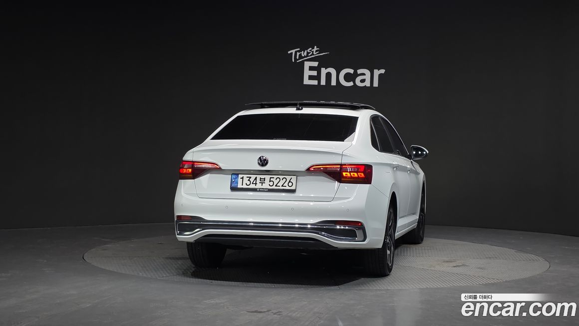 Volkswagen Jetta 1.5 TSI Prestige, 2023