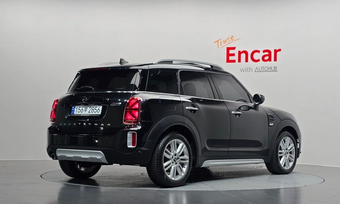 Mini Countryman Classic Plus Launch Pack, 2023