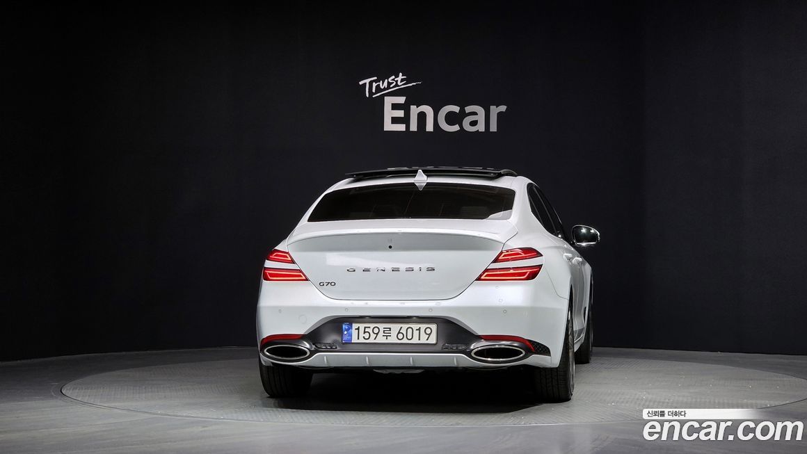 Genesis G70 Gasoline 2.5T 2WD, 2025