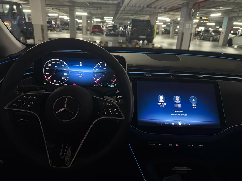 Mercedes-Benz E-Class E200 Avantgarde, 2025