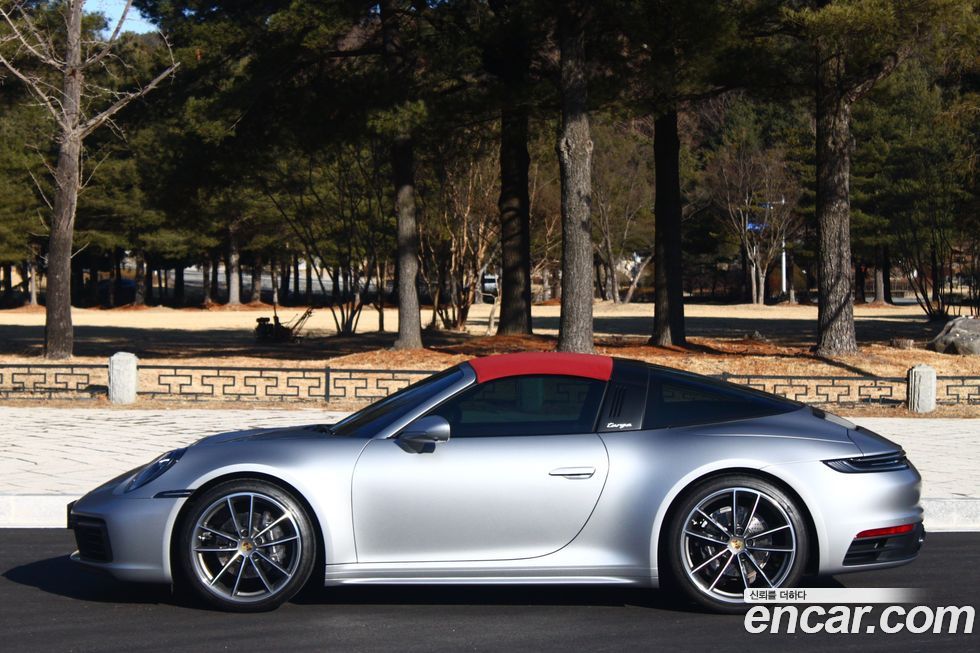 Porsche 911 Targa 4, 2024