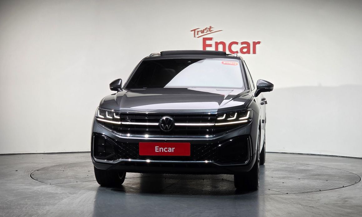 Volkswagen Touareg 3.0 TDI R-Line, 2024