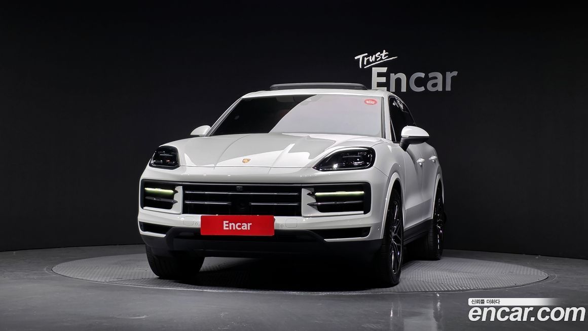 Porsche Cayenne 3.0, 2024