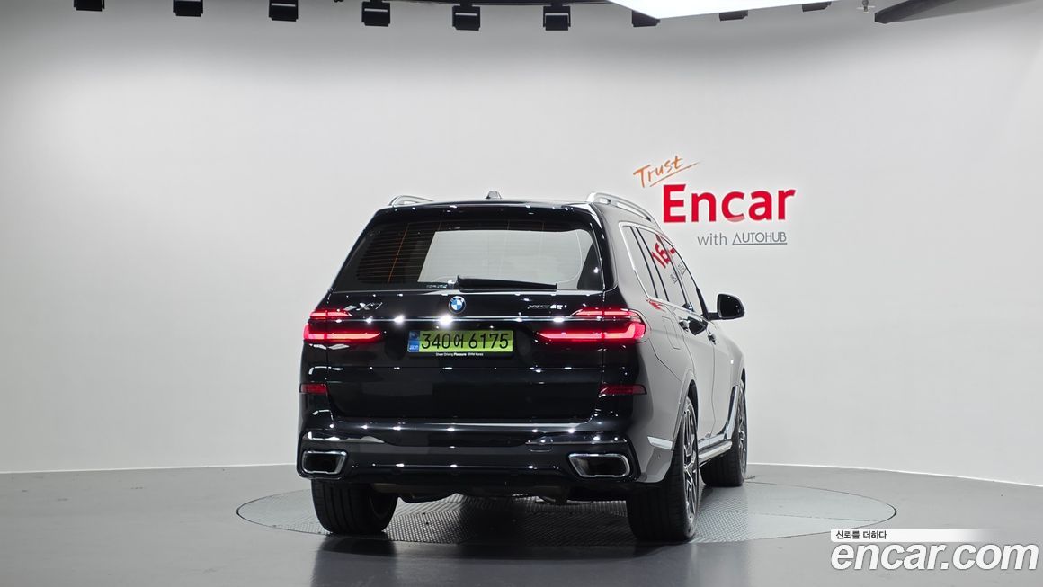 BMW X7 xDrive 40i M Sport 7STR, 2025