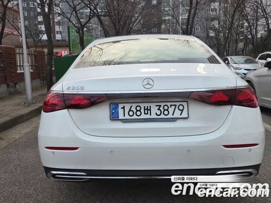 Mercedes-Benz E-Class E200 Avantgarde, 2025