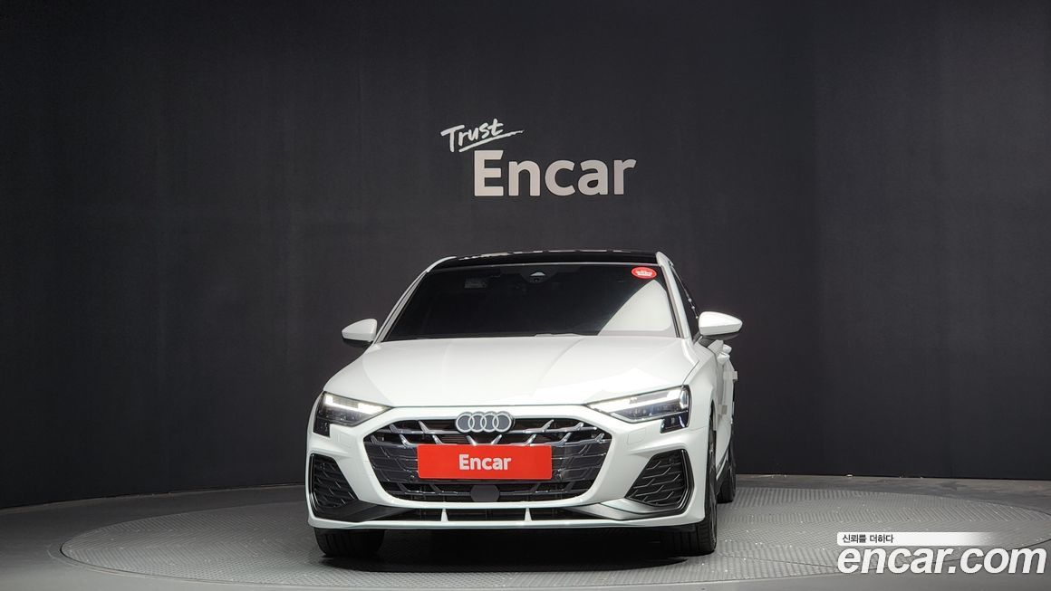 Audi A3 40 TFSI Premium, 2025