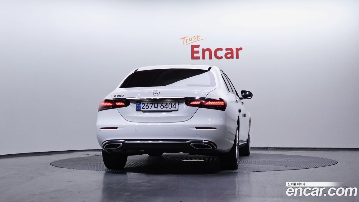 Mercedes-Benz E-Class E250 Exclusive, 2022