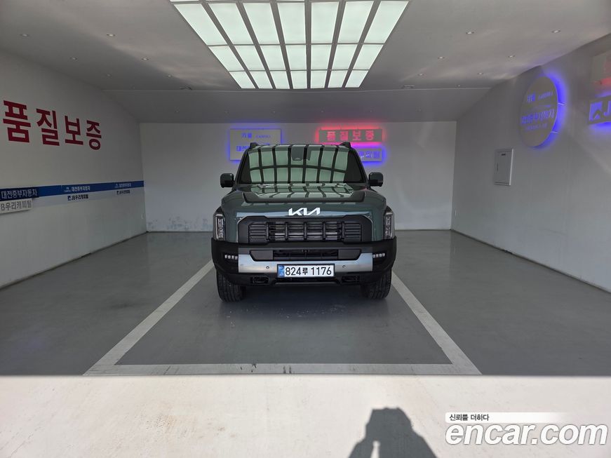 Kia Tasman 2.5T Gasoline 4WD, 2026