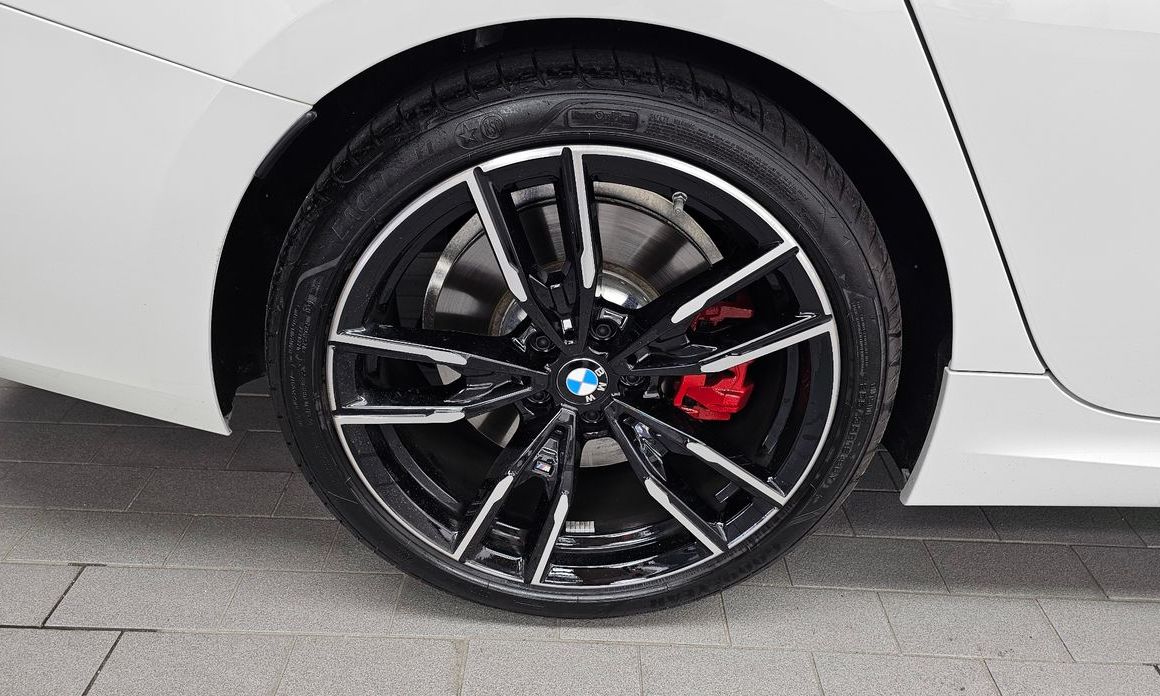 BMW 3-Series M340i Pro, 2026