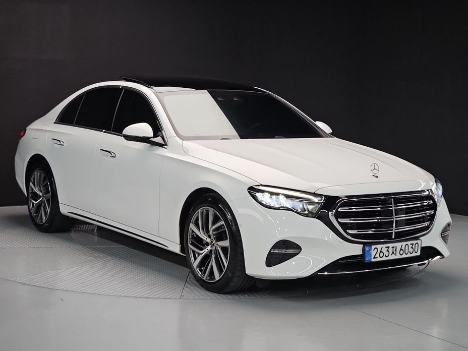 Mercedes-Benz E-Class E220d 4MATIC Exclusive, 2024