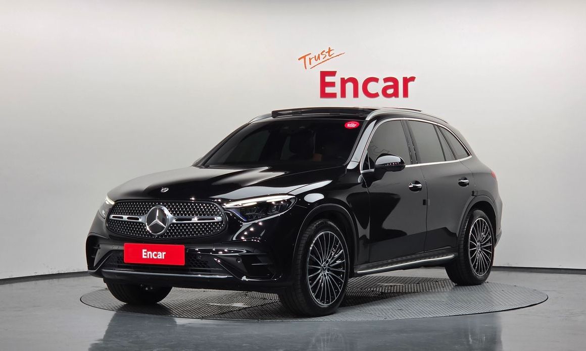 Mercedes-Benz GLC-Class GLC300 4MATIC AMG Line, 2023