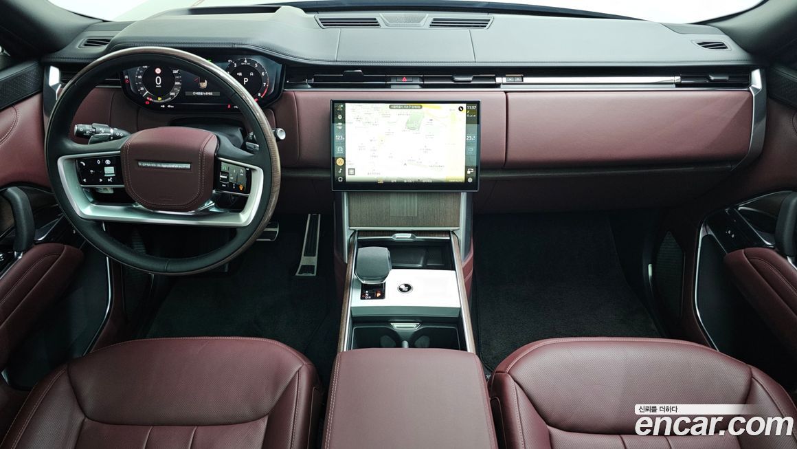 Land Rover Range Rover P530 Autobiography, 2024