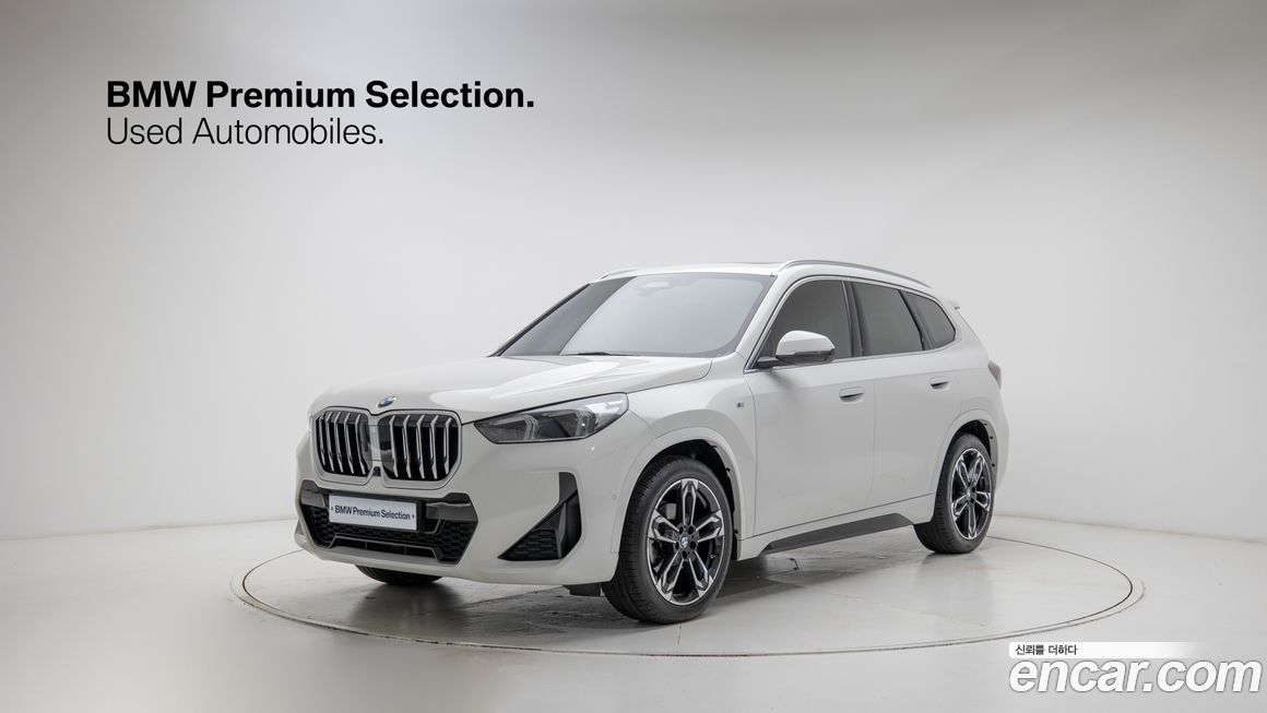BMW X1 xDrive 20i M Sport, 2024