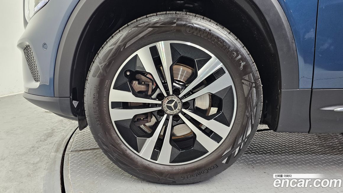 Mercedes-Benz GLB-Class GLB200 d, 2023