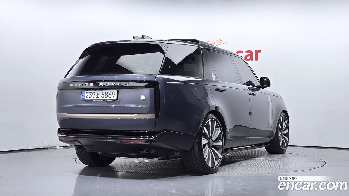 Land Rover Range Rover P615 SV LWB, 2024