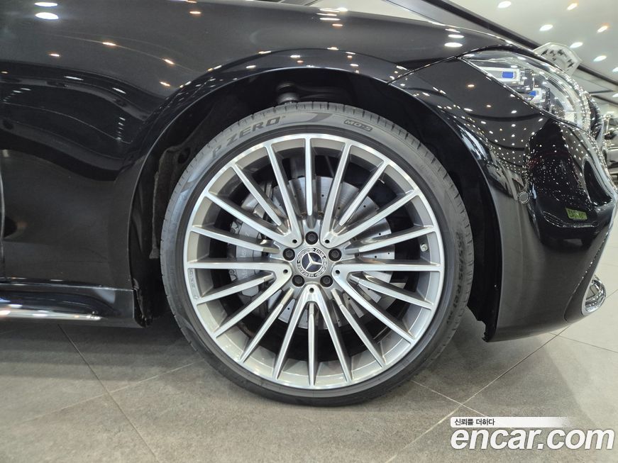 Mercedes-Benz S-Class S500L 4MATIC, 2024