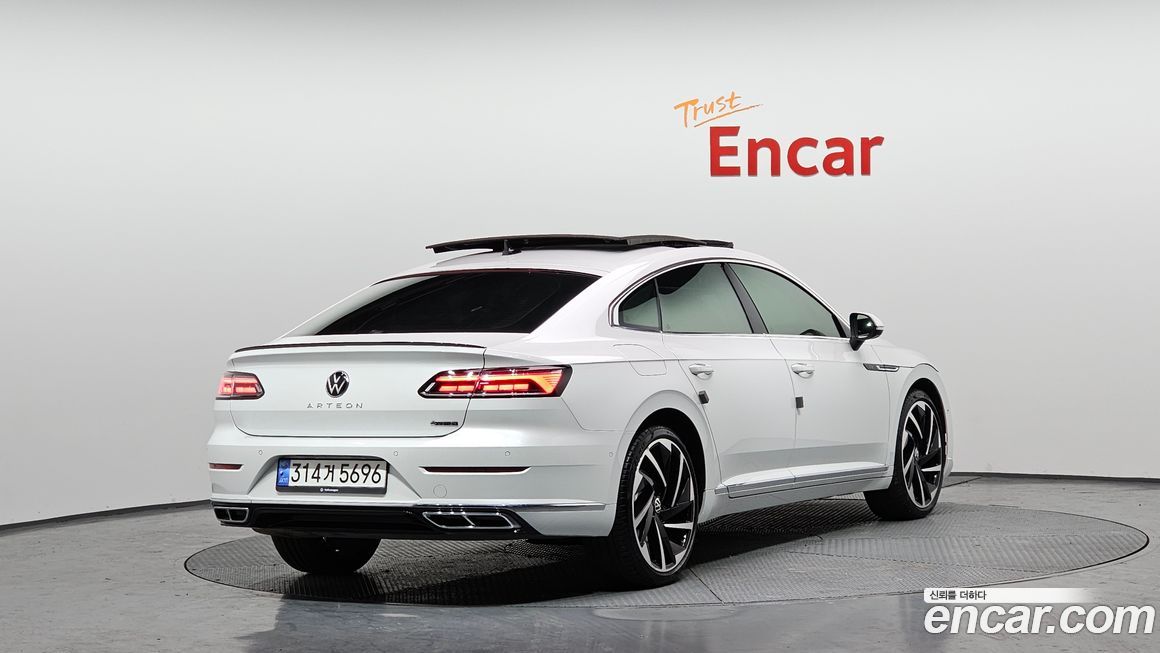 Volkswagen Arteon 2.0 TDI R-LIINE 4Motion, 2023