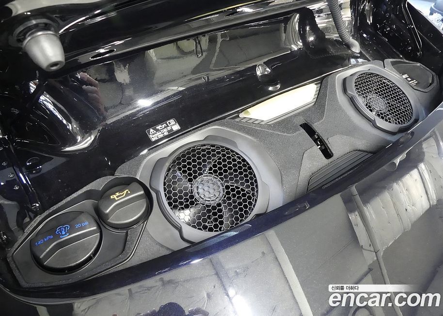 Porsche 911 GT3 Touring, 2025