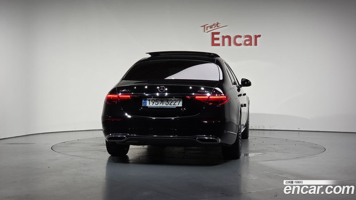 Mercedes-Benz S-Class S450 d 4MATIC, 2024