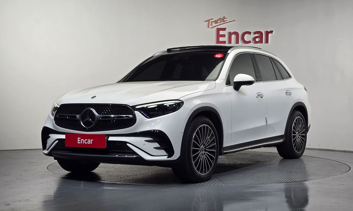 Mercedes-Benz GLC-Class GLC300 4MATIC AMG Line, 2025