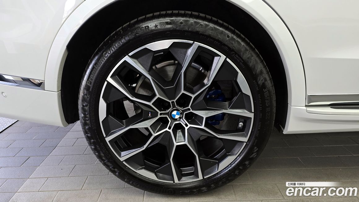 BMW X7 xDrive 40i M Sport 6STR, 2025