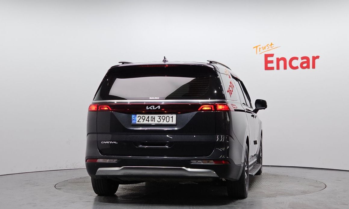 Kia Carnival 9-Seater Noblesse, 2023