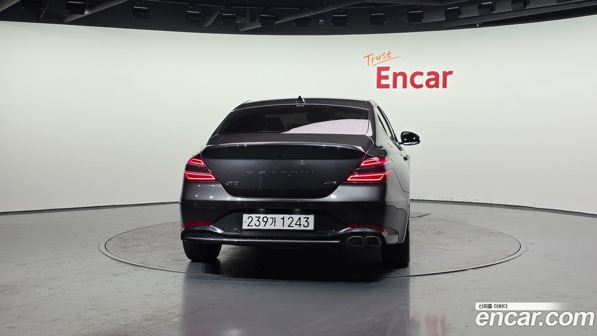 Genesis G70 Gasoline 2.0T 4WD, 2023