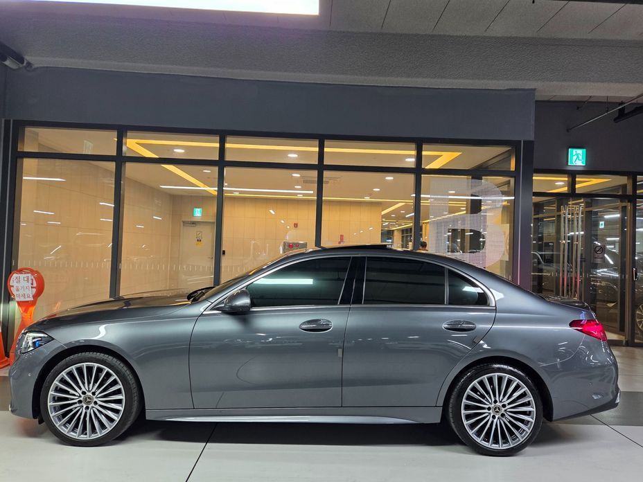 Mercedes-Benz C-Class C300 AMG Line, 2022