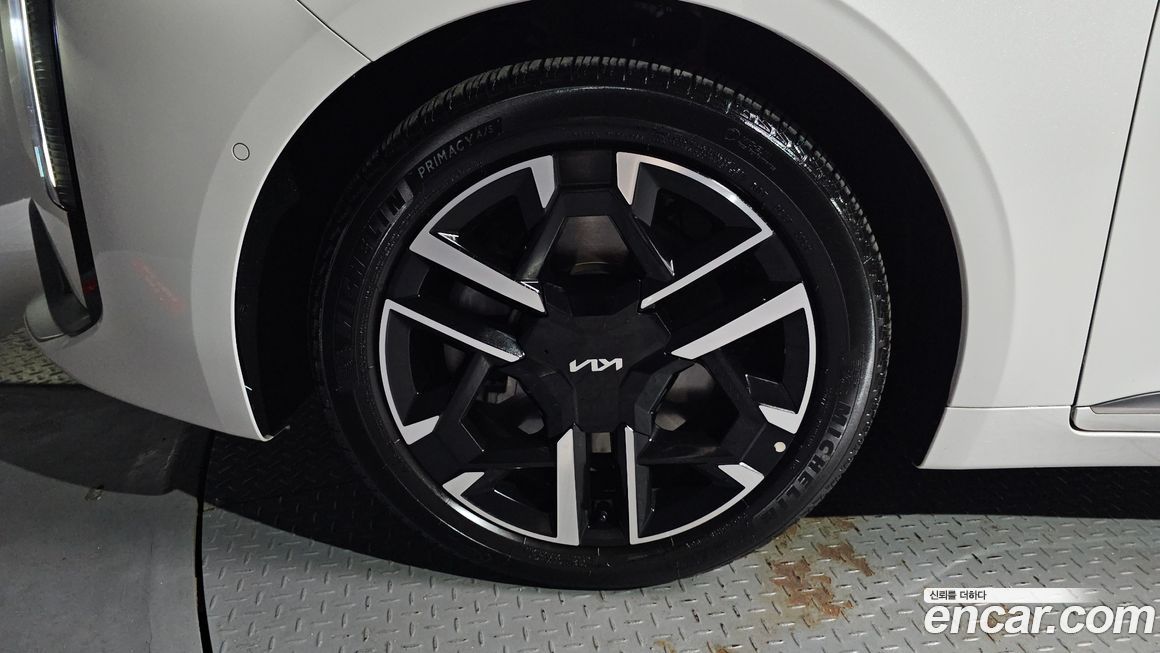 Kia K8 2.5 Gasoline 2WD, 2025
