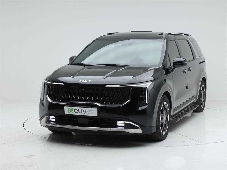 Kia Carnival 9-Seater Signature, 2024