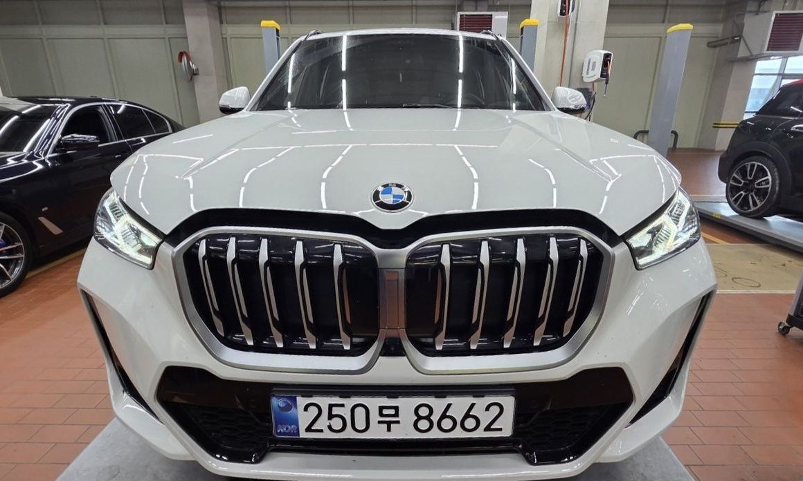 BMW X1 xDrive 20i M Sport, 2024