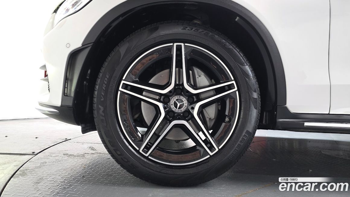 Mercedes-Benz GLC-Class GCL300 4MATIC Coupe, 2023