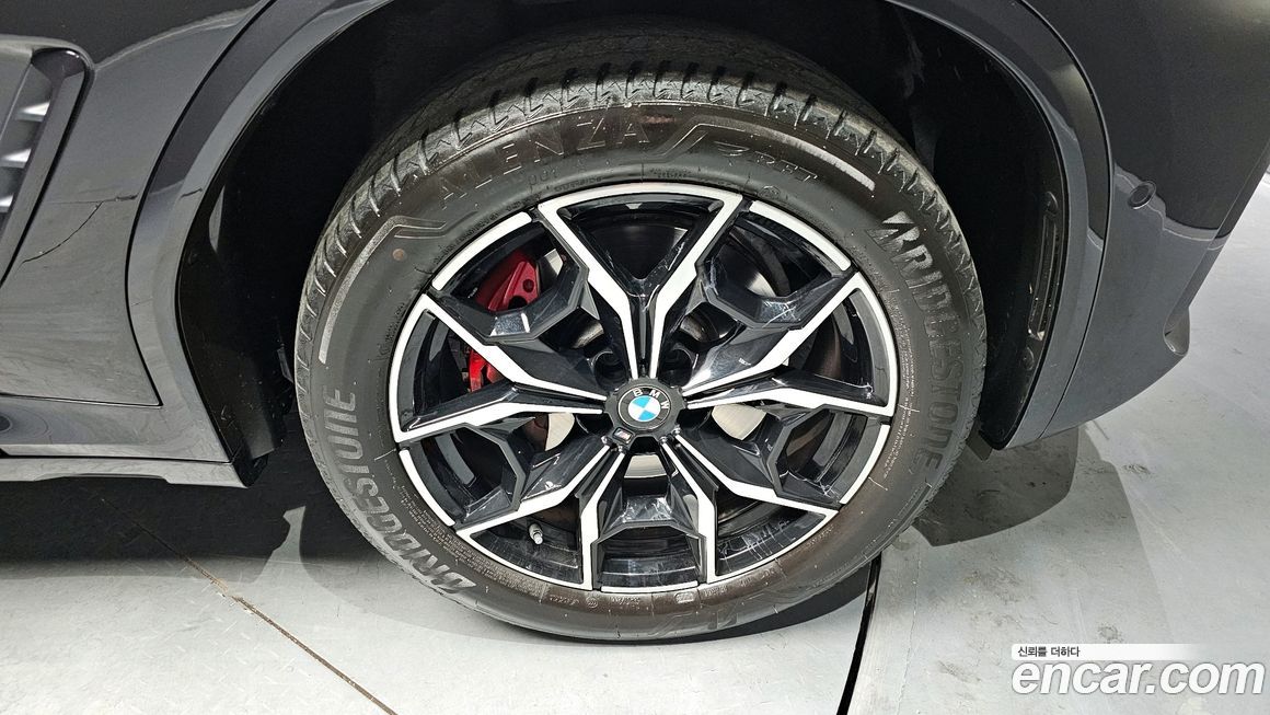 BMW X4 xDrive20i M Sports Pro, 2024